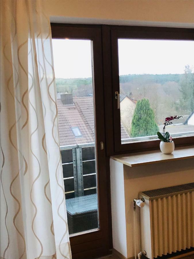 Grosses 1-Zimmer Wohlfuhl-Appartement Rednitzhembach Exteriör bild
