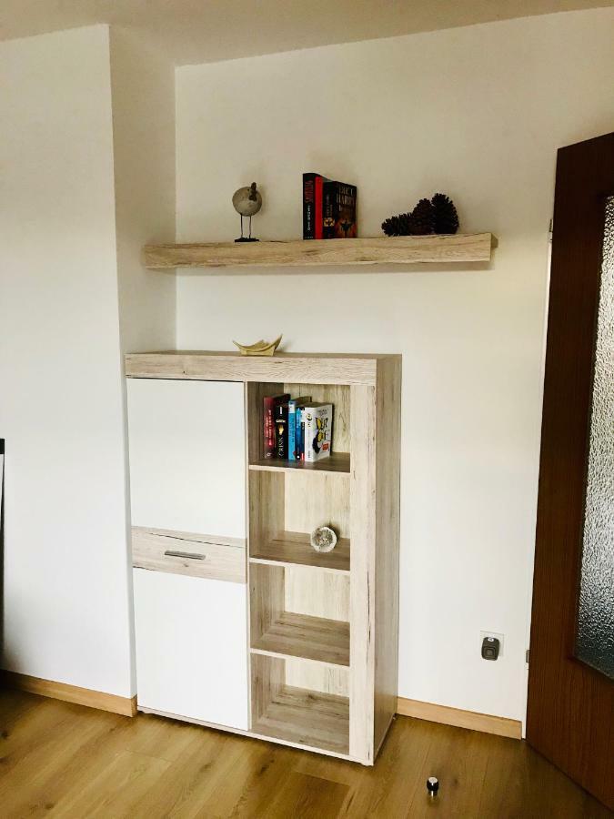 Grosses 1-Zimmer Wohlfuhl-Appartement Rednitzhembach Exteriör bild